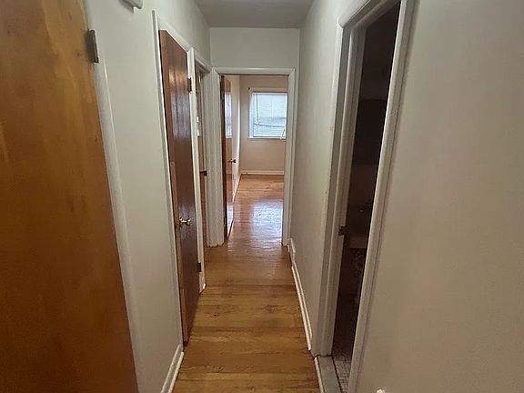 5th image of 7404 Brockton Rd #1