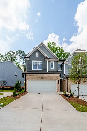 5120 Hillington Way Photo 1