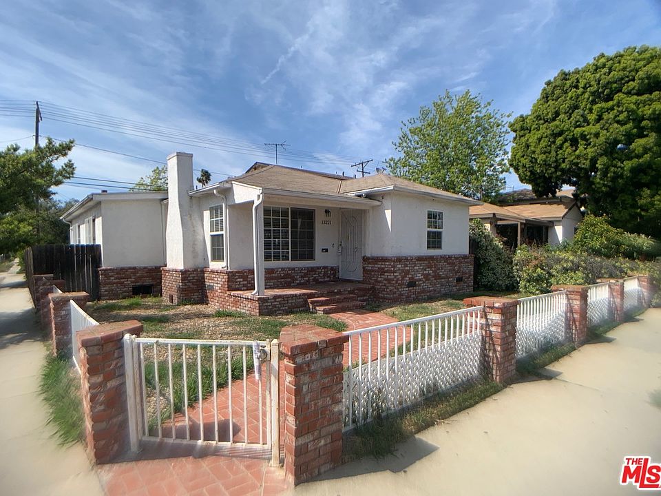 1st image of 13221 Venice Blvd