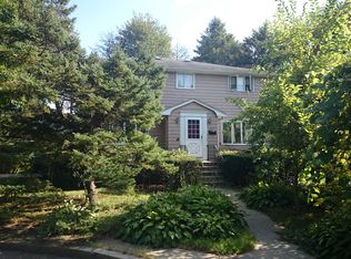 66 John St, Newton, MA 02459