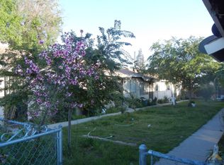 920 Bernard St, Bakersfield, CA