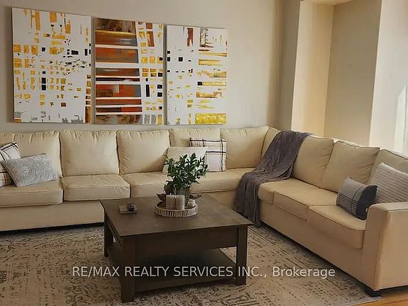 3rd image of 9033 Derry Rd #15