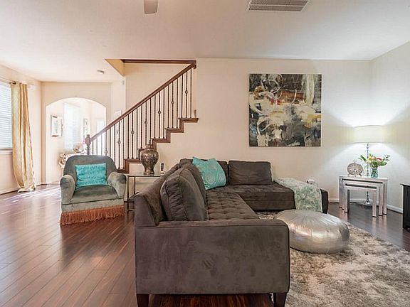 5th image of 2139 Waterford Park St