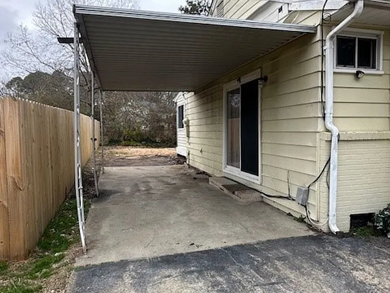 106 Bethune Dr — Photo 10