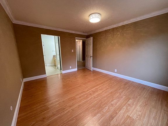 4th image of 1326 Palos Verdes Dr #5