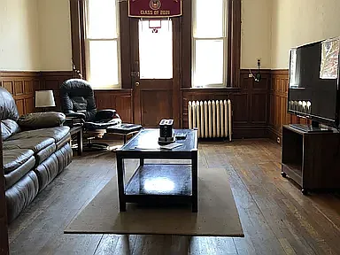 2013 Commonwealth Ave #2F — Photo 1