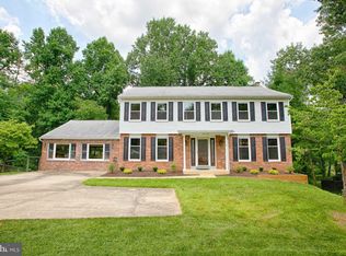 8452 Van Ct, Annandale, VA 22003