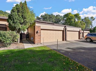 4731 Spring Cir, Minnetonka, MN 55345