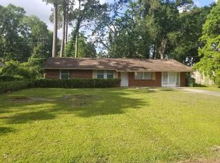 401 Linwood Rd, Savannah, GA 31419