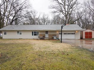 18883 M 60, Three Rivers, MI 49093