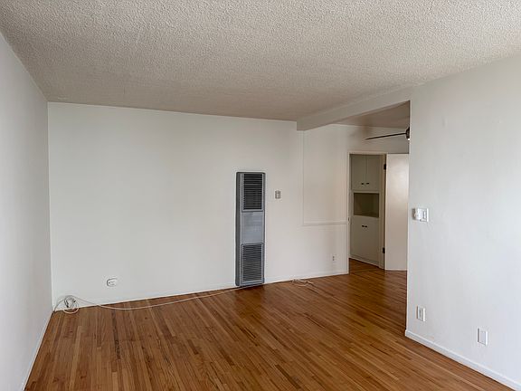 2nd image of 1543 Euclid St APT B