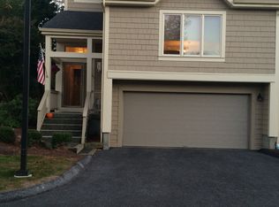 181 Lake Pl S, Danbury, CT 06810