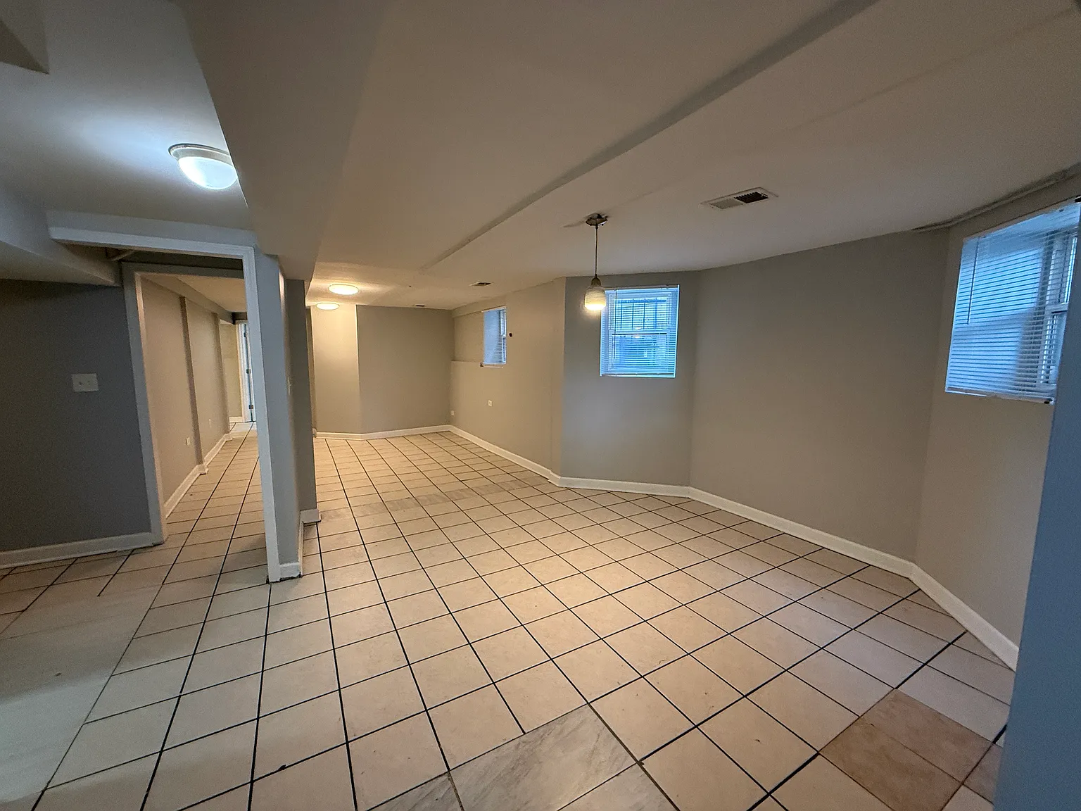 1 bed, 800 sqft, $1,400 — Photo 2