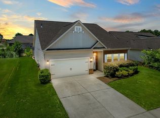 688 Ridgeville Crossing Dr, Inman, SC 29349