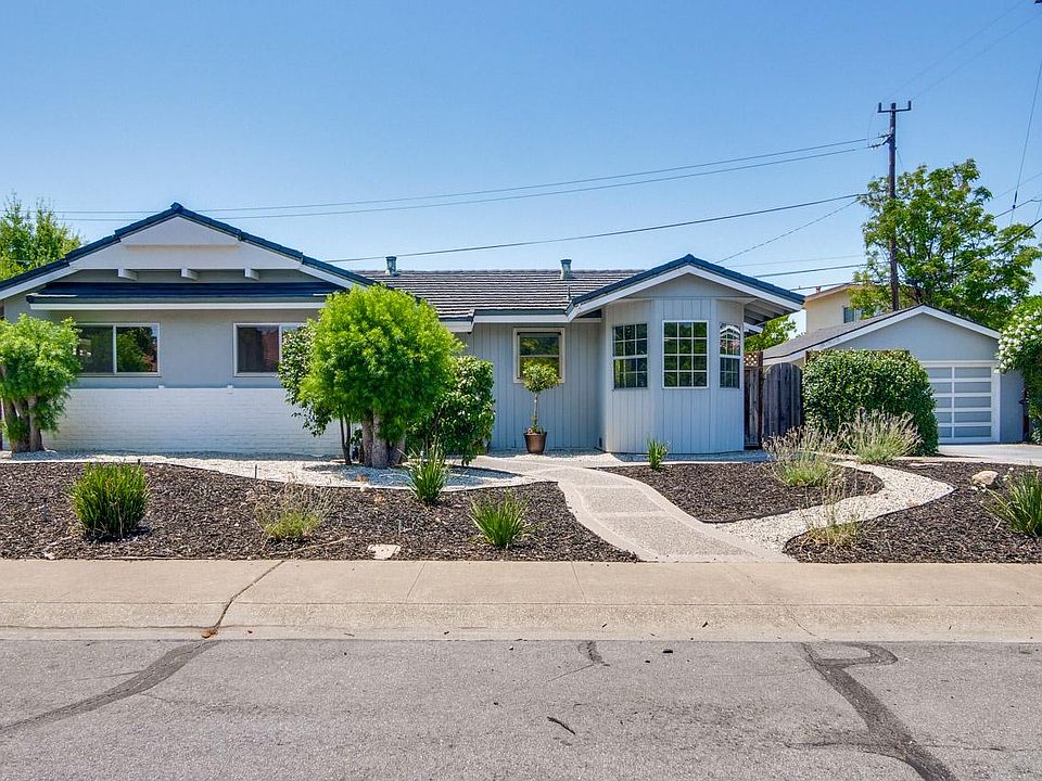 Front with Detached Garage