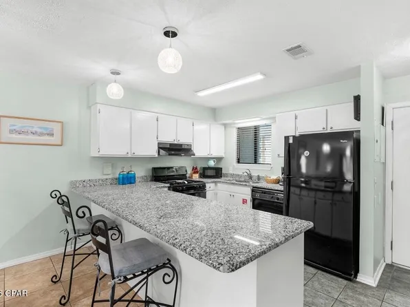 201 Robin Ln, Panama City Beach, FL 32407