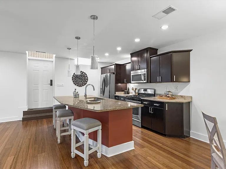 1822 Harcum Way #1 — Photo 16