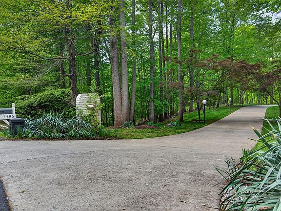 5th image of 4496 Occoquan View Ct