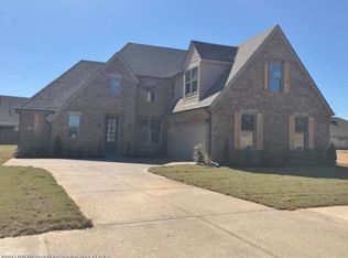 13393 Berkstone Loop, Olive Branch, MS 38654