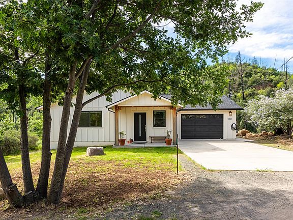 4th image of 12127 Mead Road