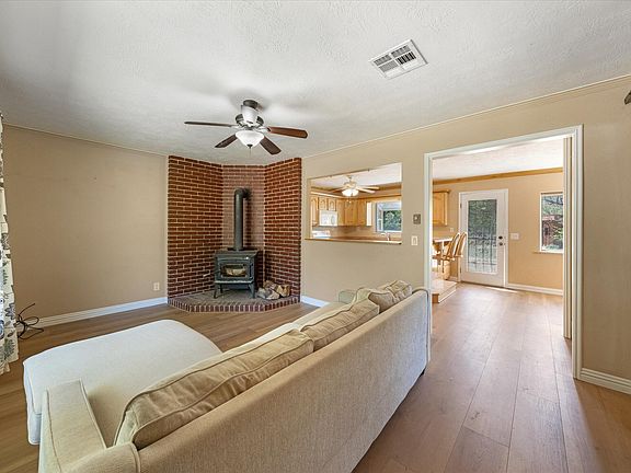 4th image of 58 E McGregor Pl