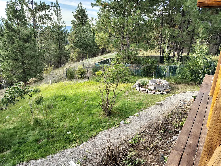 258 Garrison Dr — Photo 10