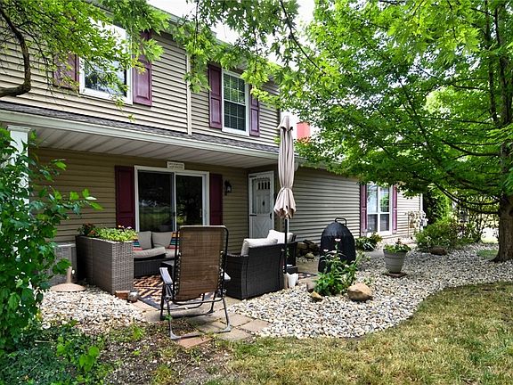 2nd image of 4914 Independence Cir Unit D