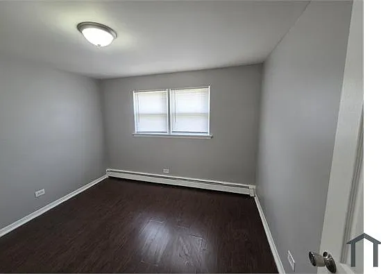 2 bed, $1,686 — Photo 3