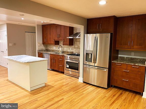5th image of 14001 Arctic Ave