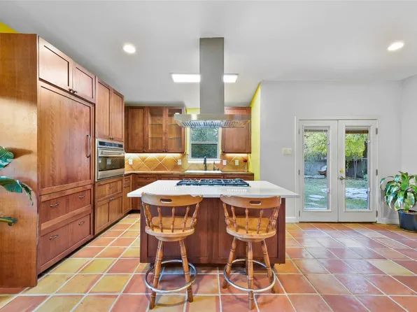 1703 Nantucket Dr, Richardson, TX 75080