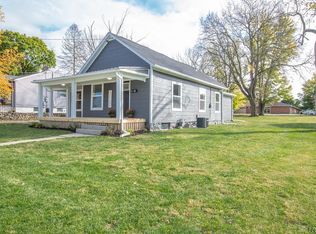 868 W Locust St, Wilmington, OH 45177