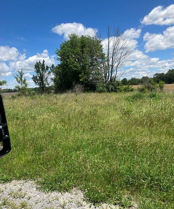 2nd image of 23107 W End Rd