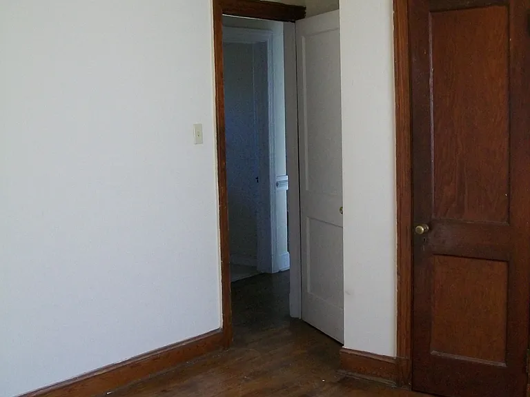 4224 Walmsley Blvd — Photo 9