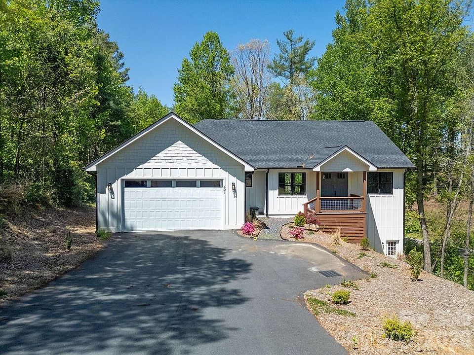1st image of 404 High Ridge Dr