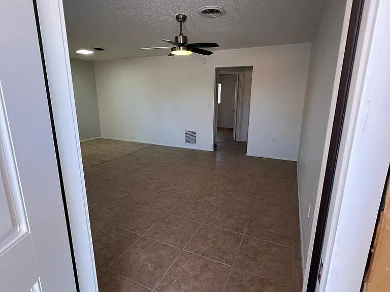 1601 Placida Rd #15 — Photo 5