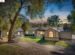 16631 Atencio Ct, Sonora, CA 95370