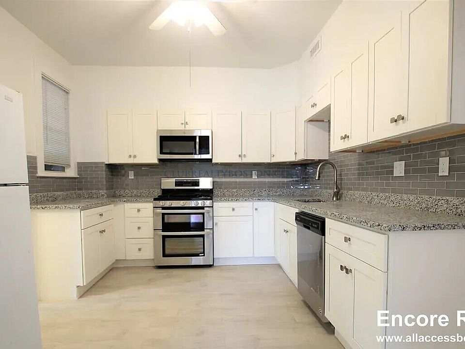 1st image of 1516 Commonwealth Ave #1