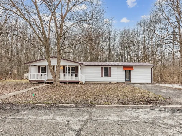 621 Colvin Dr, Versailles, IN 47042