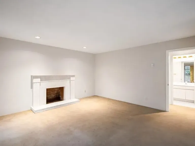 7989 Cambie St — Photo 20