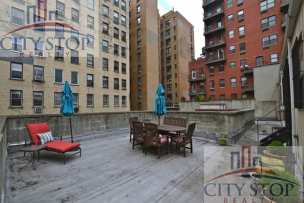 Rented by City Stop Realty | media 16