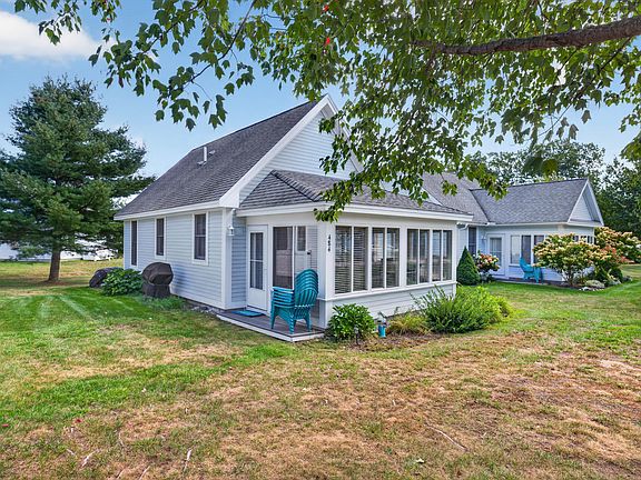 2nd image of 454 Post Road #484