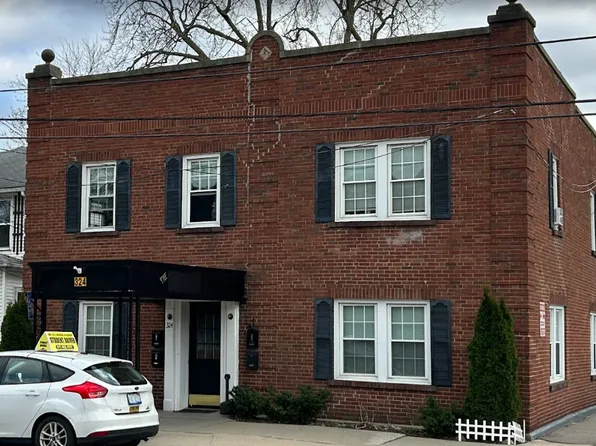 324 E Maumee St #2, Adrian, MI 49221