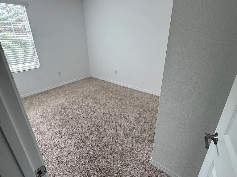 10312 Oakside Dr — Photo 5