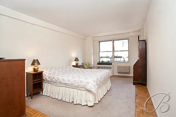 Sold by Bellmarc Realty | media 13