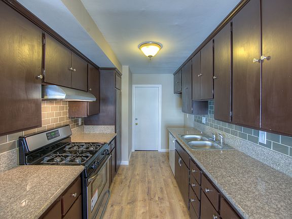 2nd image of 2850 E Frontera St Unit C