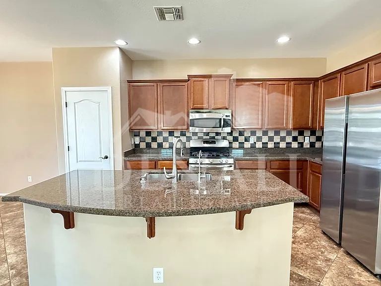 3695 E Bartlett Way — Photo 12