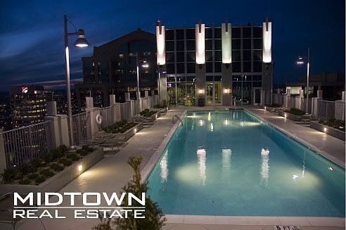 Rooftop Pool