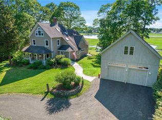 51 Waterside Ln, Clinton, CT 06413
