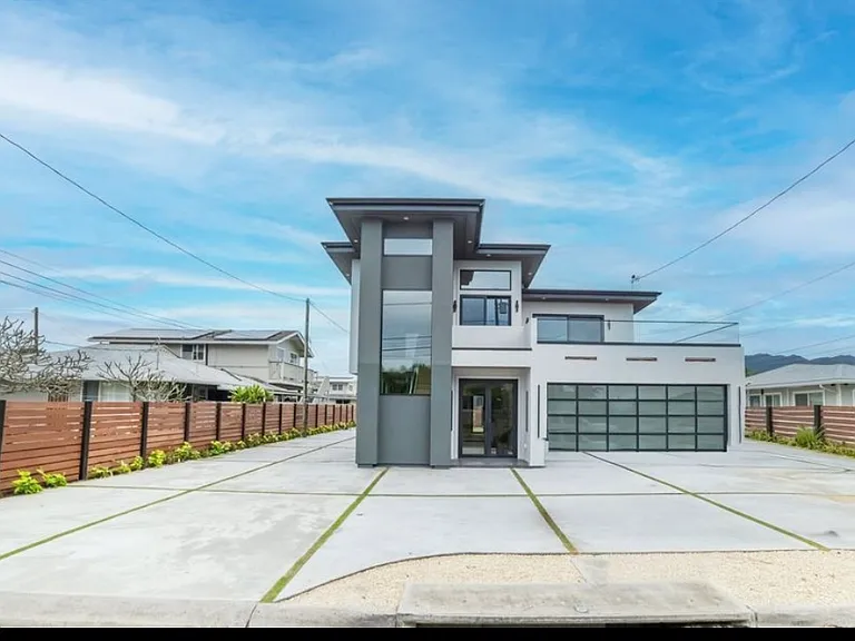 629 Halela St — Photo 1