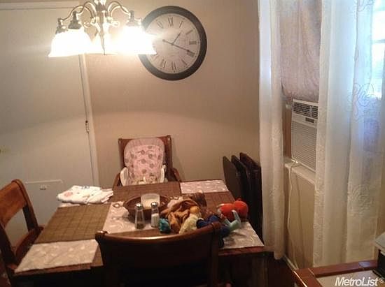 2nd image of 5926 Hazel Ave
